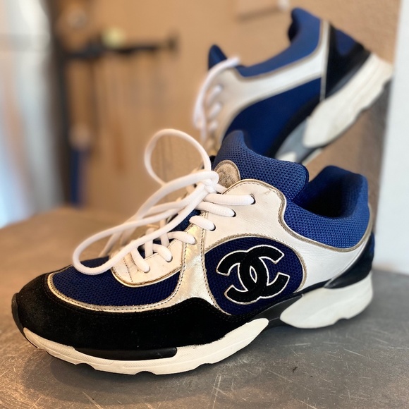 Women's Chanel Suede CC cruise suede trainer - Picture 10 of 16